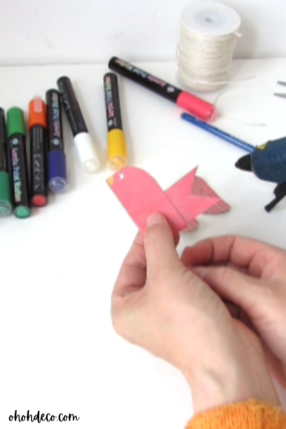 glue the cardboard roll 
