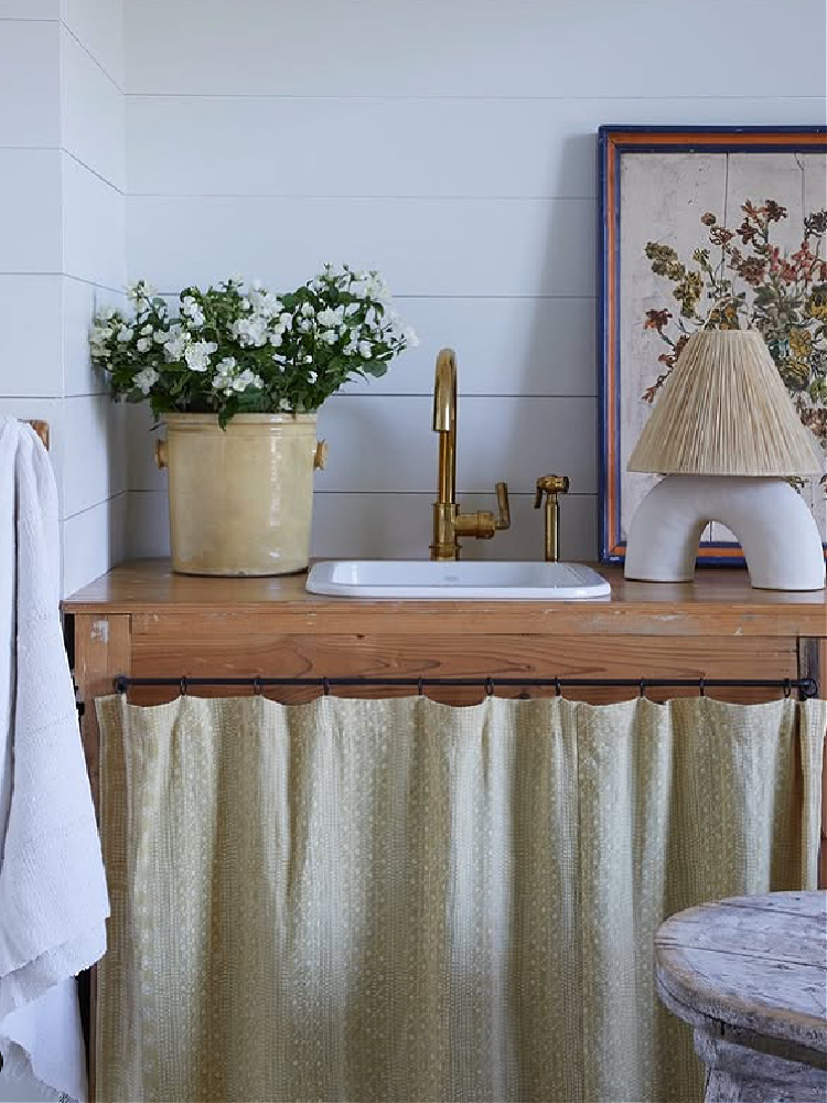 Part 2: Breezy White Modern French...